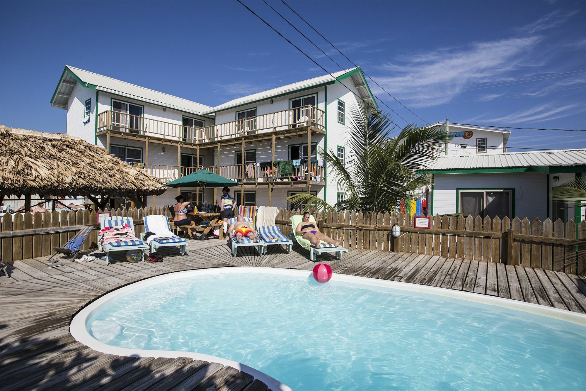Pedro'S Hotel & Inn San Pedro  Exterior photo